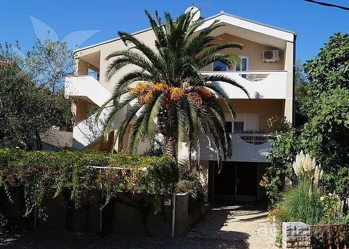 Apartments Nikolina