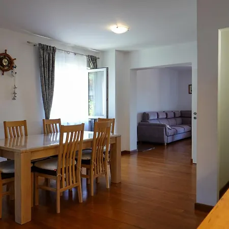 Apartments Nikolina Posedarje Exterior photo