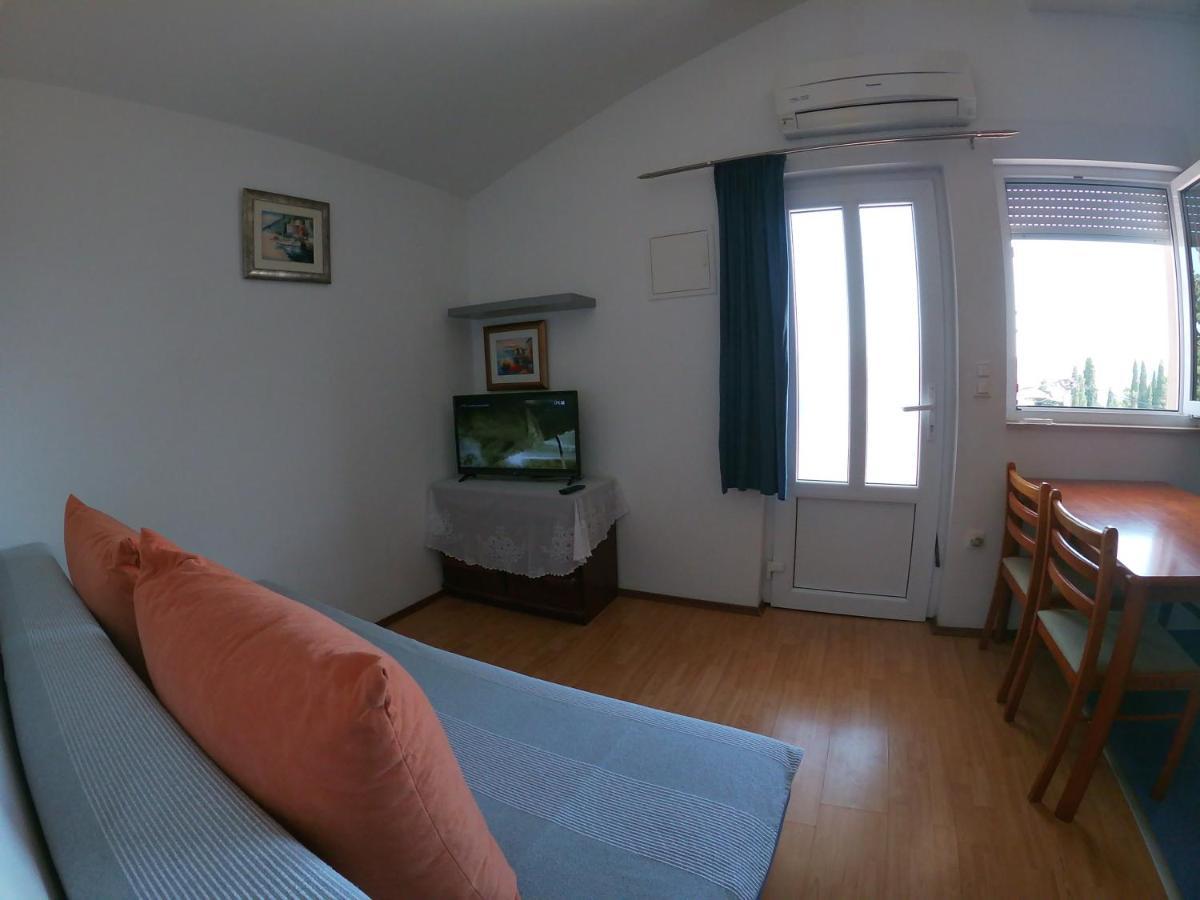 Apartman Nikolina *