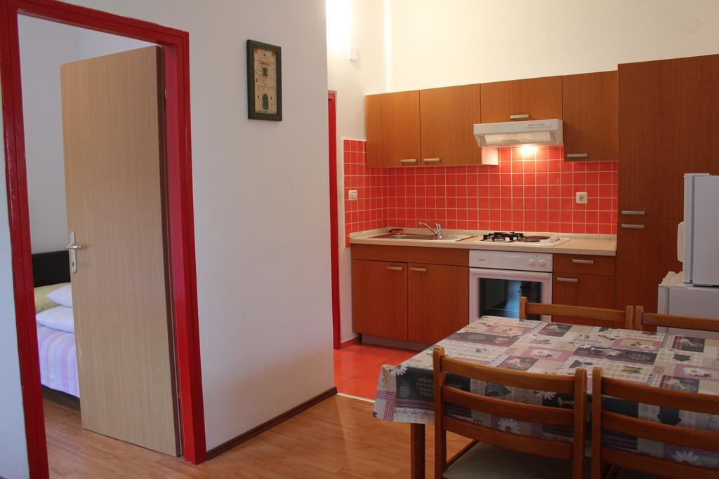 Nikolina Apartman *